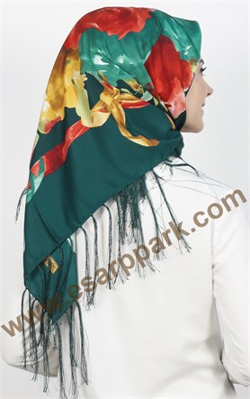 111-0013-19 PİRAMİT PÜSKÜLLÜ EŞARP