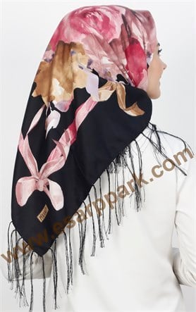 111-0013-20 PİRAMİT PÜSKÜLLÜ EŞARP