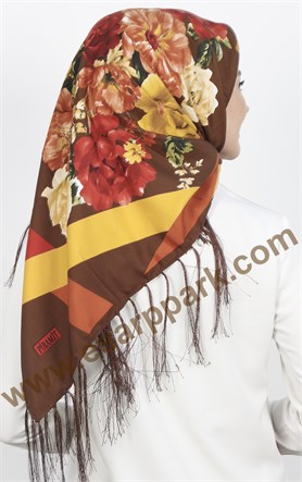 111-0013-31  PİRAMİT PÜSKÜLLÜ EŞARP