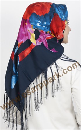 111-0013-39  PİRAMİT PÜSKÜLLÜ EŞARP