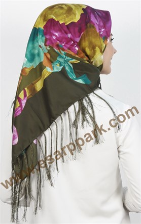 111-0015-07 PİRAMİT PÜSKÜLLÜ EŞARP