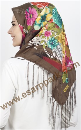 111-0015-10 PİRAMİT PÜSKÜLLÜ EŞARP