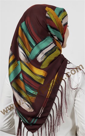 111-0016-01 PİRAMİT PÜSKÜLLÜ EŞARP