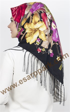 111-0016-04 PİRAMİT PÜSKÜLLÜ EŞARP