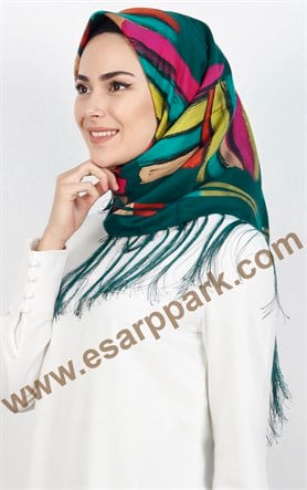 111-0016-05 PİRAMİT PÜSKÜLLÜ EŞARP