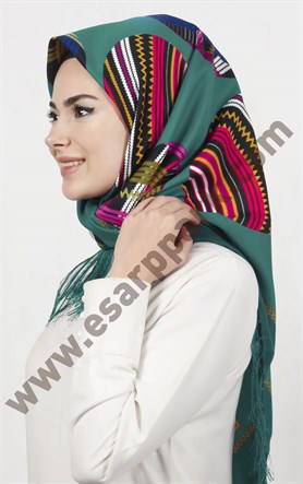 111-0016-12 PİRAMİT PÜSKÜLLÜ EŞARP