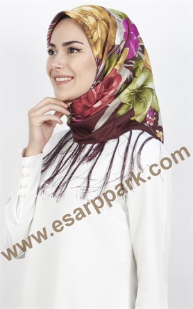 111-0019-03 PİRAMİT PÜSKÜLLÜ EŞARP