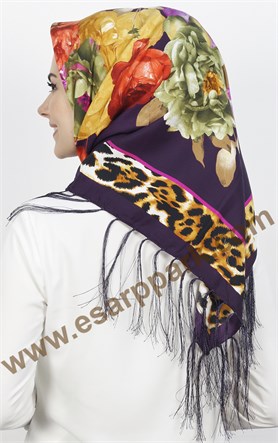 111-0019-05 PİRAMİT PÜSKÜLLÜ EŞARP