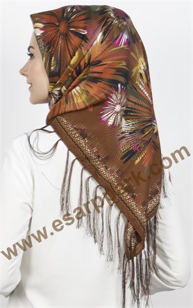 111-0019-06 PİRAMİT PÜSKÜLLÜ EŞARP