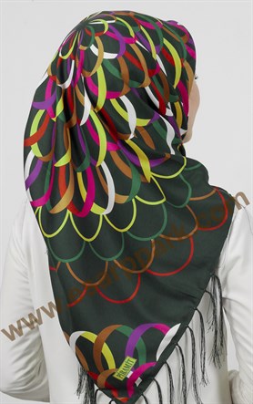 111-0022-05 PİRAMİT PÜSKÜLLÜ EŞARP