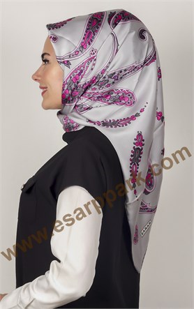 1399-8 SARAR İPEK EŞARP