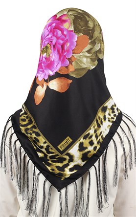 111-0017-11 PİRAMİT PÜSKÜLLÜ EŞARP