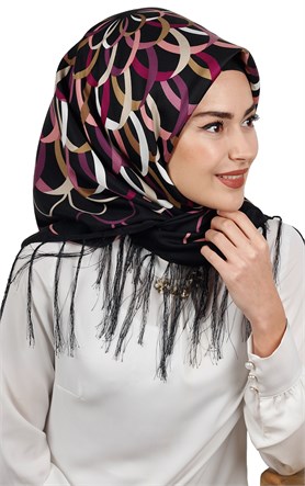 111-0014-02 PİRAMİT PÜSKÜLLÜ EŞARP