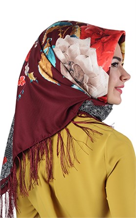 111-0013-28 PİRAMİT PÜSKÜLLÜ EŞARP