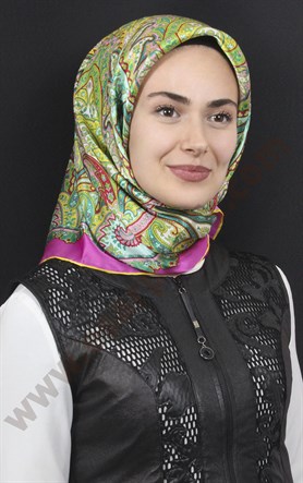 528-0001-16 %30 İPEK EŞARP