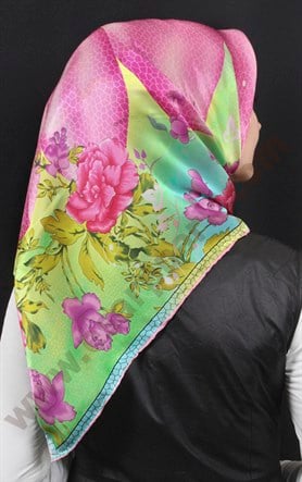 528-0001-22 %30 İPEK EŞARP