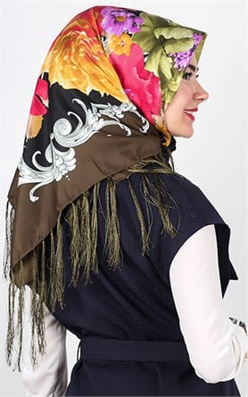 111-0013-17 PİRAMİT PÜSKÜLLÜ EŞARP