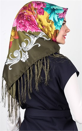 111-0013-02 PİRAMİT PÜSKÜLLÜ EŞARP