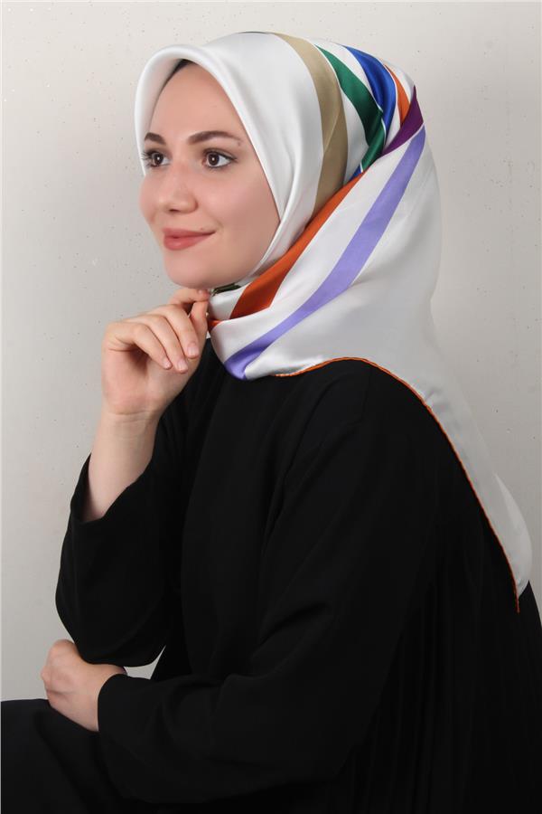 Armine 2023 Yaz 8923-33