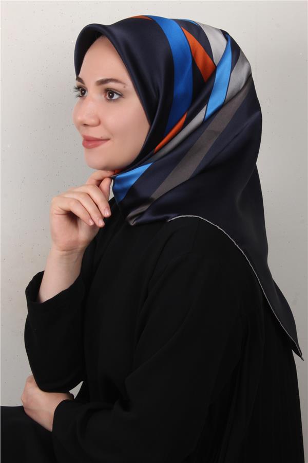 Armine 2023 Yaz 8923-54