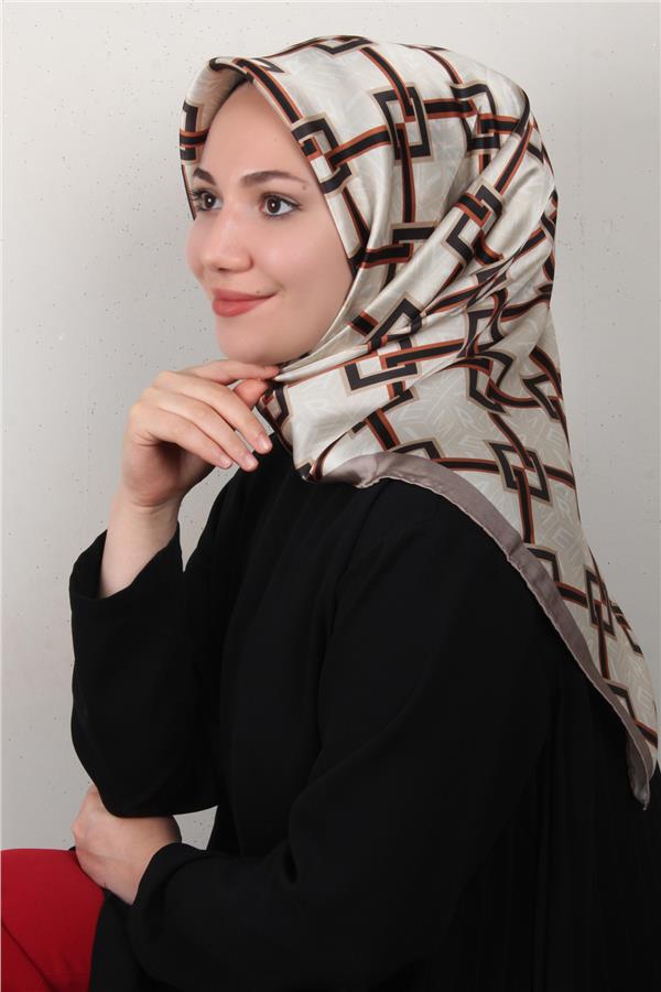 Armine 2023 Yaz 8940-01