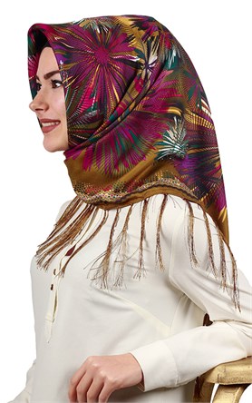 111-0020-02 PİRAMİT PÜSKÜLLÜ EŞARP