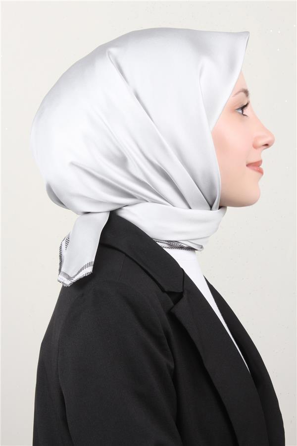 Belli Twil İpek Eşarp 40009-10 Gümüş