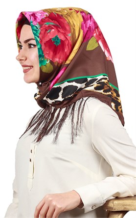 111-0017-04 PİRAMİT PÜSKÜLLÜ EŞARP