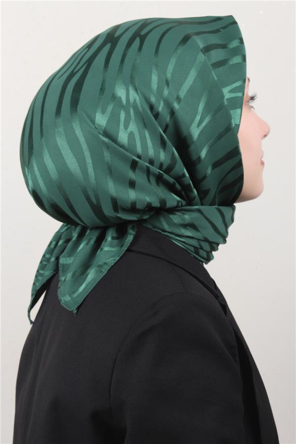 Golden Jakar Eşarp 4136-13 Zümrüt