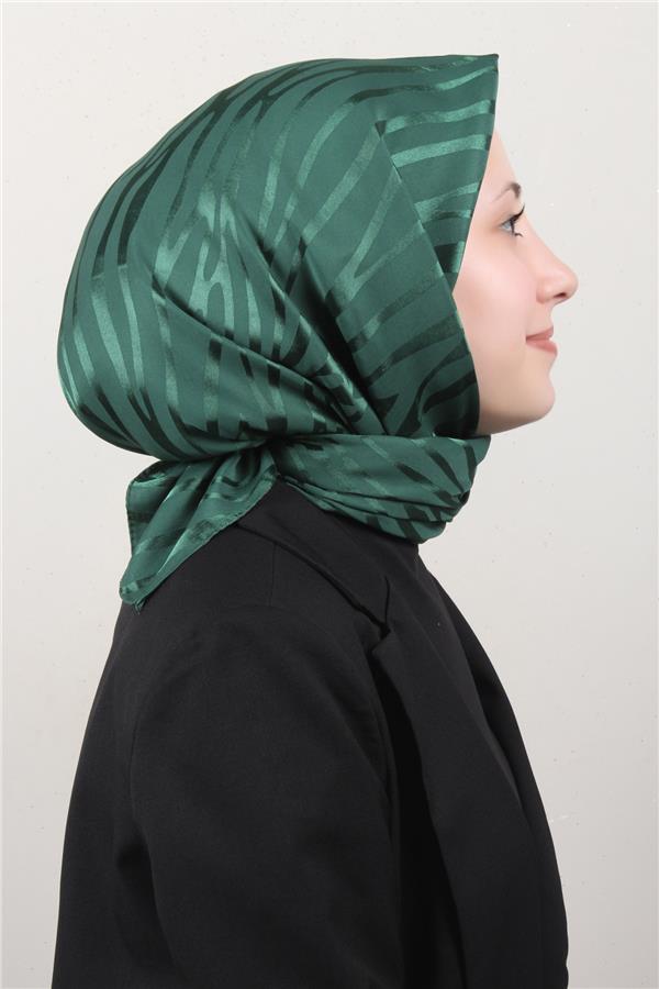 Golden Jakar Eşarp 4136-13 Zümrüt