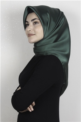 Piramit Düz Renk Eşarp 1340-64 Zümrüt