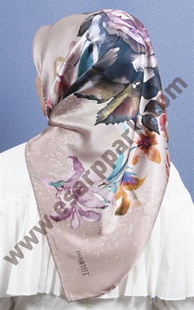 Piramit İpek Eşarp 1886-7