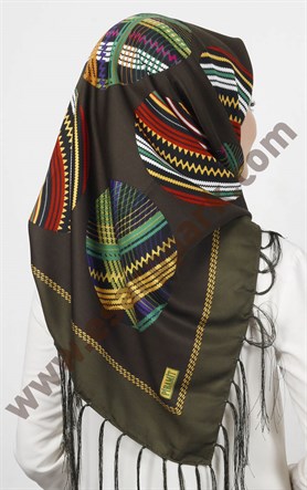 Piramit Püsküllü Eşarp 111-0023-09