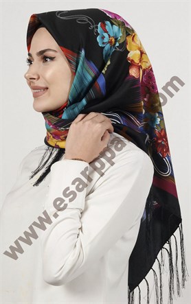 Piramit Püsküllü Eşarp 111-0023-104