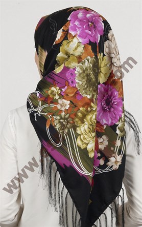 Piramit Püsküllü Eşarp 111-0023-108