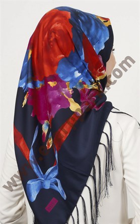 Piramit Püsküllü Eşarp 111-0023-14