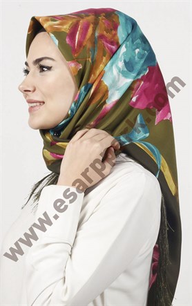 Piramit Püsküllü Eşarp 111-0023-18