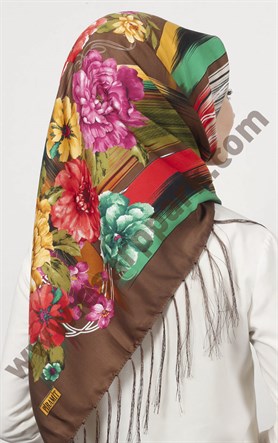 Piramit Püsküllü Eşarp 111-0023-25