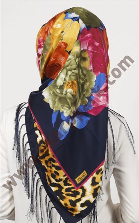 Piramit Püsküllü Eşarp 111-0023-31