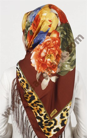 Piramit Püsküllü Eşarp 111-0023-32