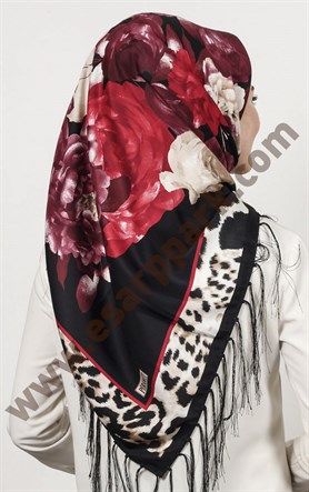 Piramit Püsküllü Eşarp 111-0023-35