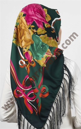 Piramit Püsküllü Eşarp 111-0023-44