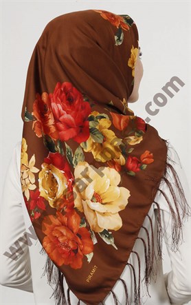 Piramit Püsküllü Eşarp 111-0023-49