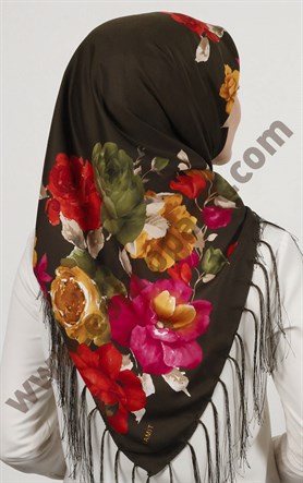 Piramit Püsküllü Eşarp 111-0023-50