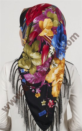 Piramit Püsküllü Eşarp 111-0023-69