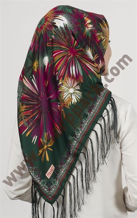 Piramit Püsküllü Eşarp 111-0023-85