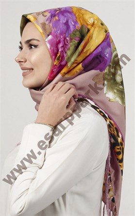 Piramit Püsküllü Eşarp 111-0023-94