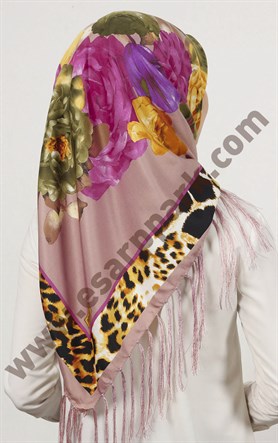 Piramit Püsküllü Eşarp 111-0023-94
