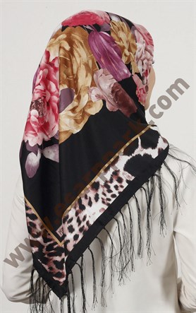 Piramit Püsküllü Eşarp 111-0023-95