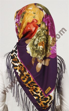 Piramit Püsküllü Eşarp 111-0023-96